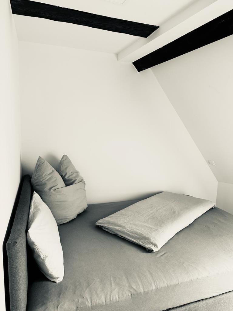 Ochsen-Durlach カールスルーエ 部屋 写真
